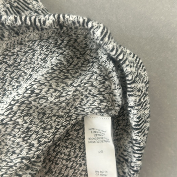 Lucky Brand sweater 🍀 - Picture 7 of 9